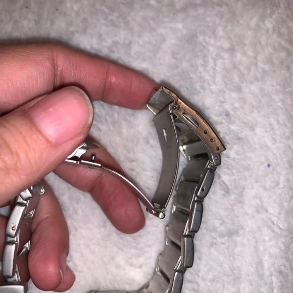 Stainless Steel Columbia Watch - Picture 7 of 8